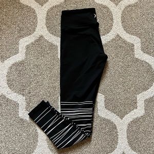 Old Navy Active Go-Dry Leggings